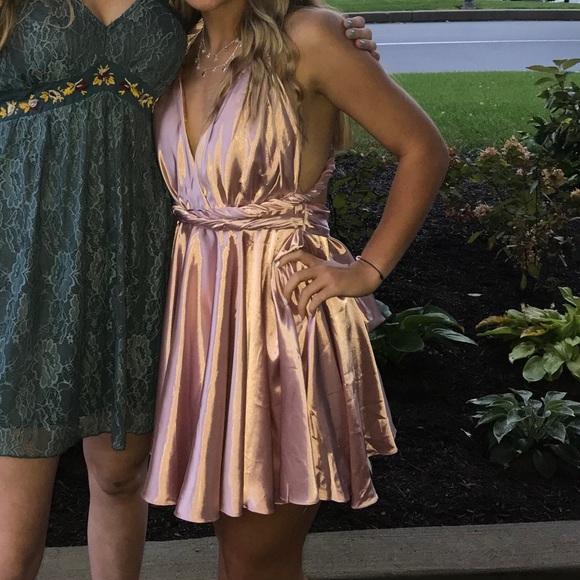 perfect silky formal dress - Picture 3 of 3